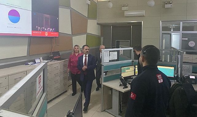Vali Aktaş'tan 112 Acil Çağrı Merkezi'nde inceleme