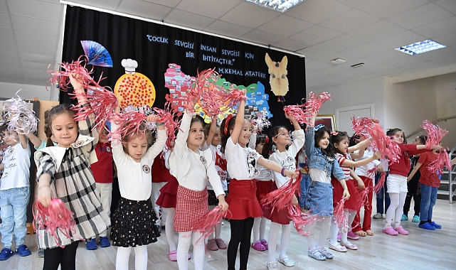 Ata'm Kreşlerde 23 Nisan coşkusu