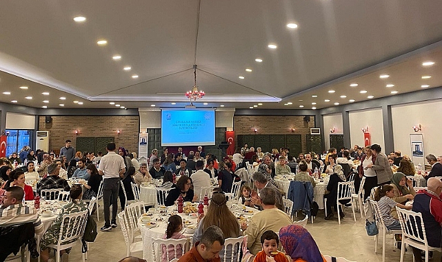 Vali Aktaş koruyucu ailelerle iftarda buluştu