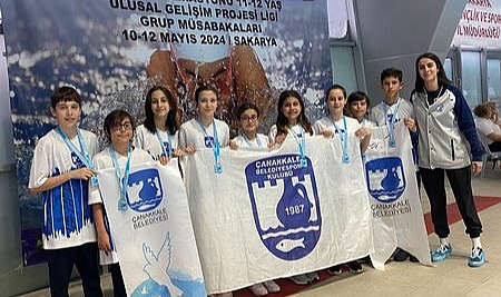 Başarılı yüzücüler bölge müsabakalarına katılacak