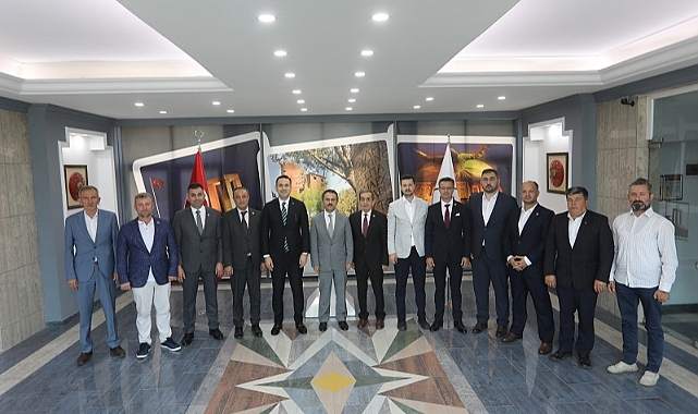 AK Parti'den Çanakkale Valiliği'ne ziyaret