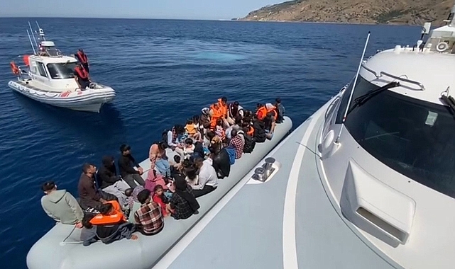 Ayvacık açıklarında göçmen operasyonu