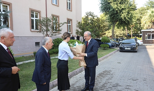 Çanakkale Valisi Toraman göreve başladı