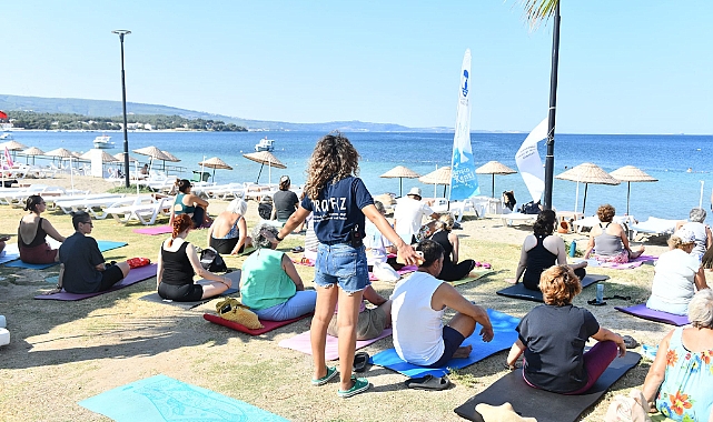 Çanakkaleliler yoga etkinliğinde buluşuyor