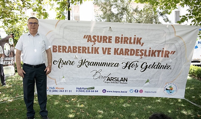 Kepez Belediyesi'nden aşure ikramı