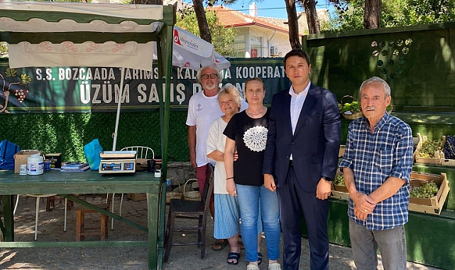 Bozcaada'da üzüm üreticileriyle buluştu