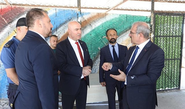 Vali Toraman'dan inceleme