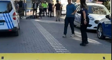 Polis merkezi önünde çatışma