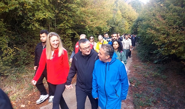 Biga'da Cumhuriyet Doğa Yürüyüşü gerçekleştirildi