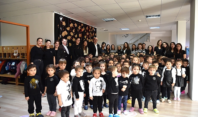 Ata'm Kreş'in minikleri Atatürk'ü andı