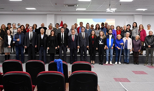 ÇOMÜ'de 3. Yaş Üniversitesi ve Hayat Okulu açıldı