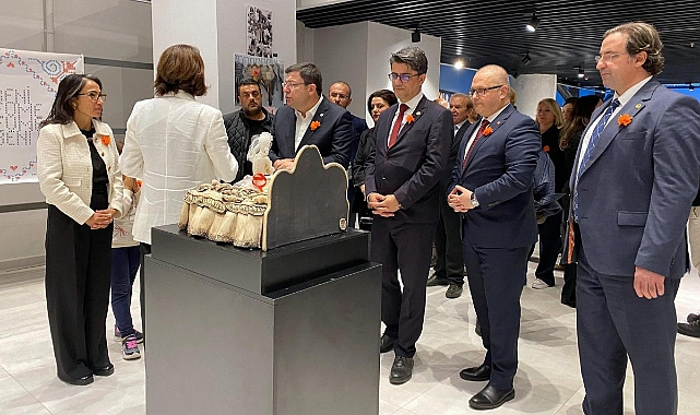 Disiplinlerarası Karma Sergisi ziyarete açıldı