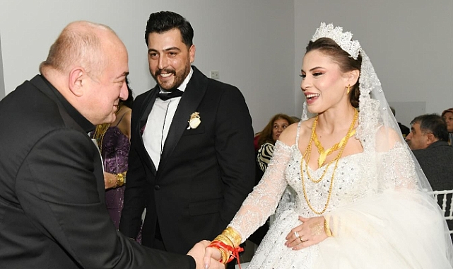 Gider; "Bir ömür boyu mutluluklar"