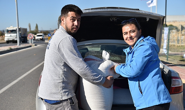 Üreticilere atalık tohumları teslim edildi