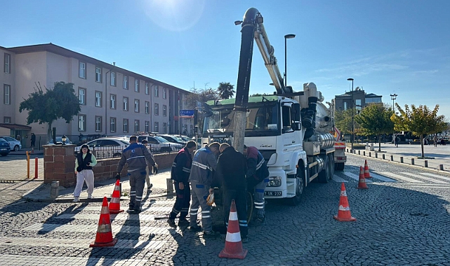 Yağmur suyu hatlarından çıkan atıklar şaşkına çevirdi