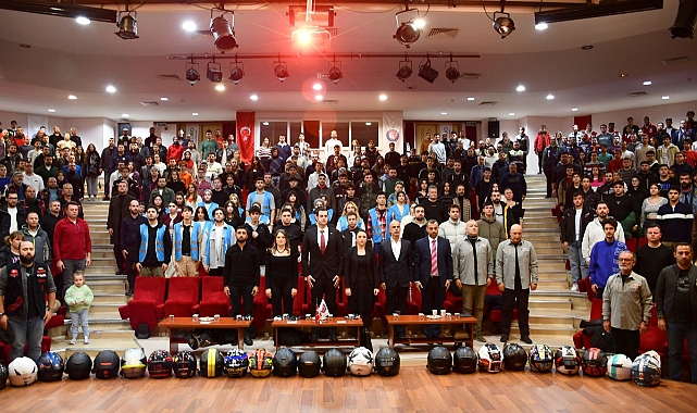 ÇOMÜ'de Güvenli Sürüş Teori Eğitimi gerçekleştirildi