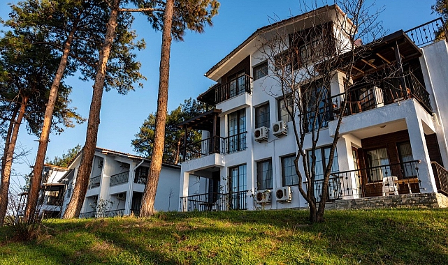 Dardanos Yerleşkesi &amp; Resort Otel turizm sertifikasını aldı