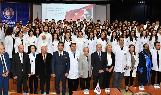 Diş Hekimliği Fakültesi'nde Beyaz Önlük Giyme Töreni gerçekleştirildi