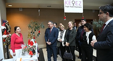 El emeği ürünler sergileniyor