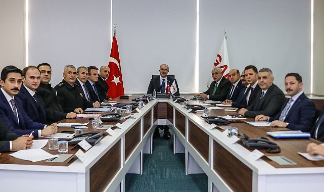 Yılbaşı için güvenlik tedbirleri masaya yatırıldı