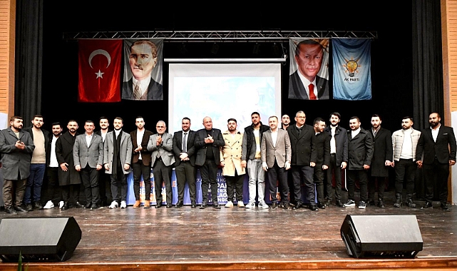 Gider; “Genç olmak yüreğinin ve vicdanın sesi olmaktır…”