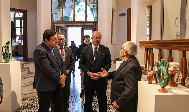 Vali Toraman Seramik Müzesi'ni inceledi
