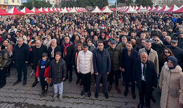 Çanakkale'de İlk Kez Hamsi Festivali Düzenlendi: 3 Ton Hamsi Dağıtıldı