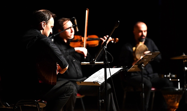 Kuşadası Trio Konseri ilgi gördü