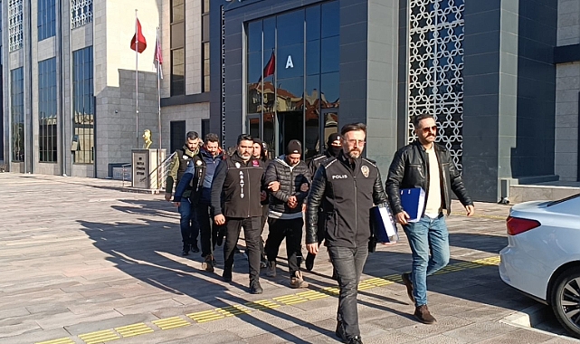 Çanakkale'de dolandırıcılık operasyonu! 5 gözaltı!