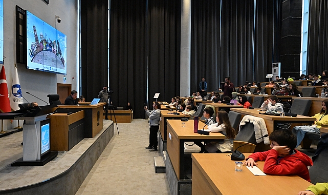 Çocuk Meclisi'nde ilk toplantı