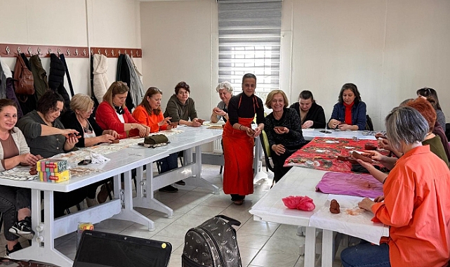 Kadınlar, seramik sanatıyla tanıştı