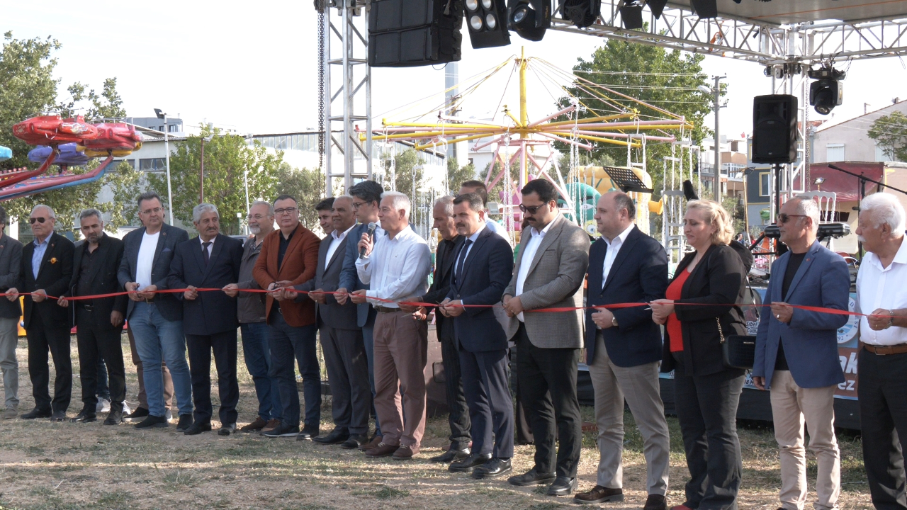 Van rüzgârı Kepez’de esiyor: Yöresel ürünler festivali yoğun ilgi görüyor