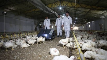 ÇOMÜ’lü akademisyenlerden yapay zeka destekli robot