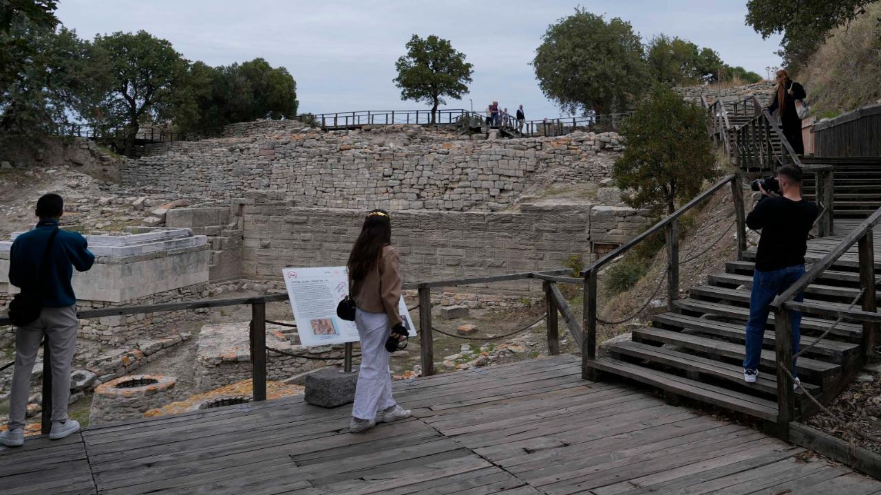 Fotoğrafçılık öğrencileri Troya’da