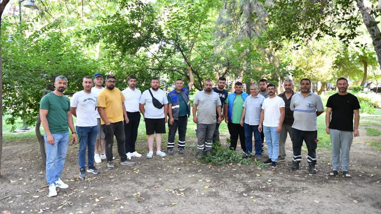 Park ve bahçeler müdürlüğünde eğitim çalışmaları sürüyor